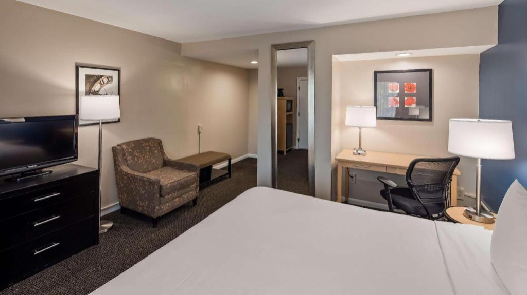 Best Western River Terrace Cheboygan Extérieur photo