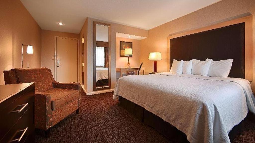 Best Western River Terrace Cheboygan Extérieur photo