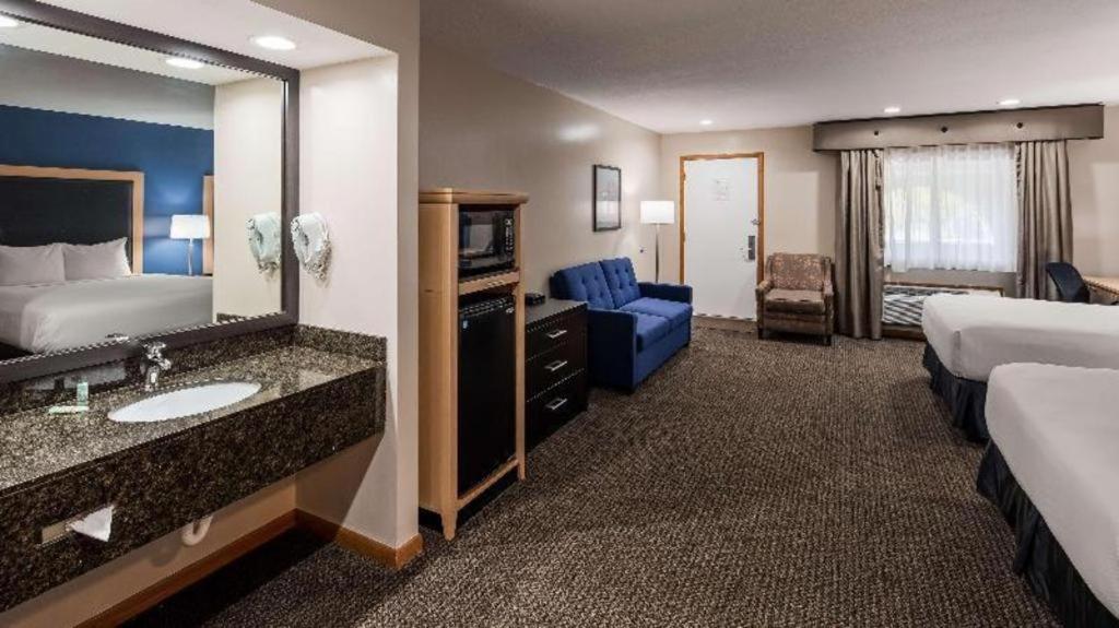 Best Western River Terrace Cheboygan Extérieur photo